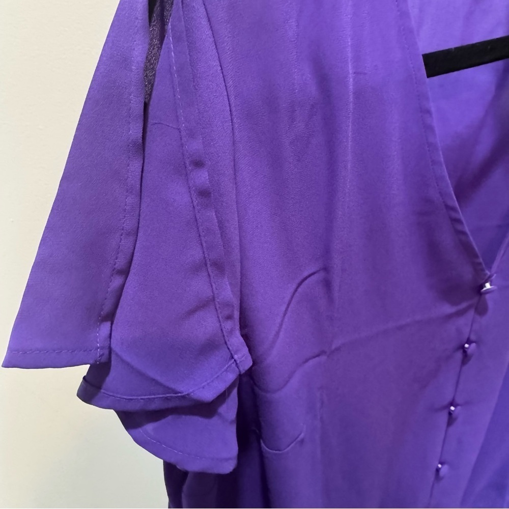 NY Collection Deep Purple V-Neck Button Front Blouse - Picture 4 of 8